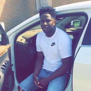 Meet your Posher, Lacee